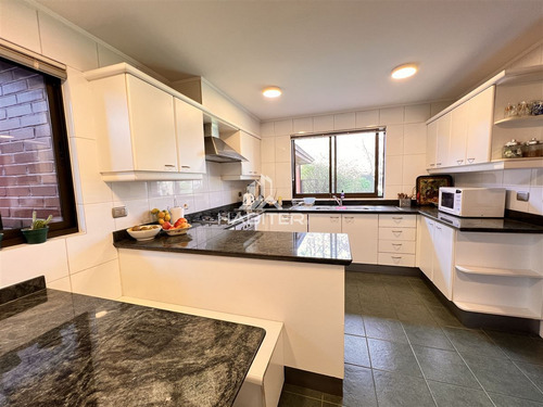 Vende Gran Casa En Puerta De Alcalá 6 Dormitorios - 4 Baños