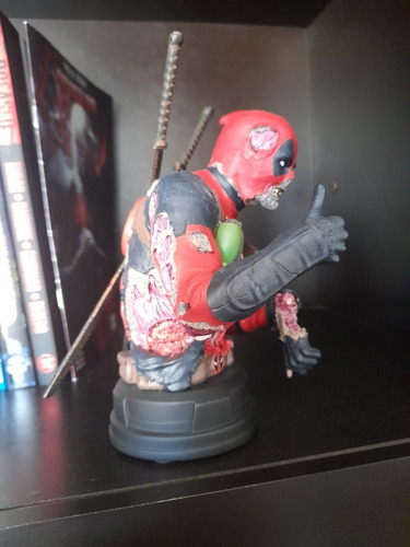 Busto Deadpool Zombie Marvel Comic Con 2020 Exclusive