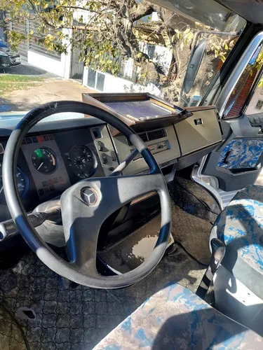 Mercedes Benz 1218