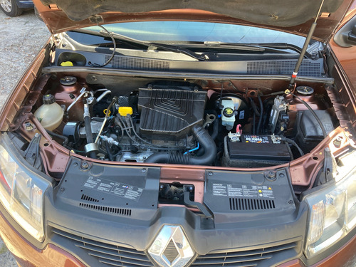 Renault Logan 1.6 Authentique Pack Ii 90cv
