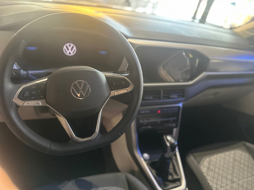 Volkswagen Taigun 1.0 Tsi Comfortline At