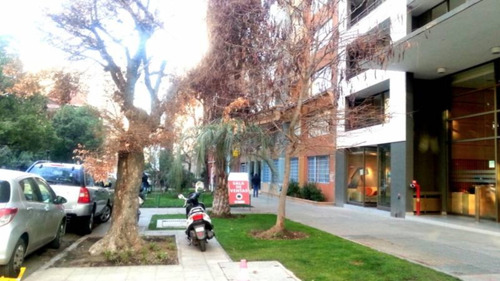 San Isidro / Metro Santa Lucia