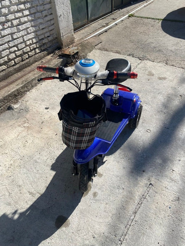 Imagen 18 de 25 de Moto Bici Triciclo Eléctrica 250 Y 350 Watt Con Garantía