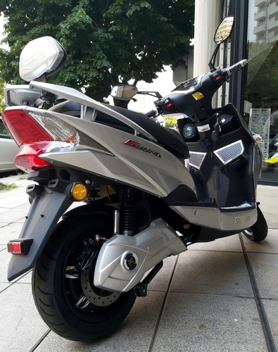 Imagen 21 de 25 de Scooter Lecgtrico Sunra Hawk Litio Con Financiacion D