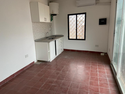 Deposito En Venta 1000 Mts2 Con Oficinas Virrey Cevallos Al 2000 Mixtura 3