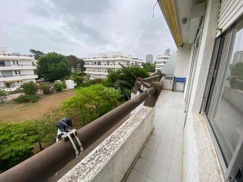 Imagen 3 de 6 de Apartamento En Venta, 1 Dormitorio En Aidy Grill