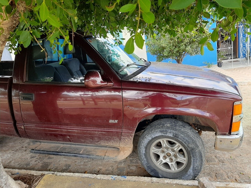 Chevrolet Silverado Basica