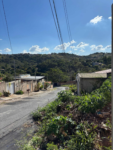 Casa 3 Quartos No Bairro Imperial R$275.000 Financia!