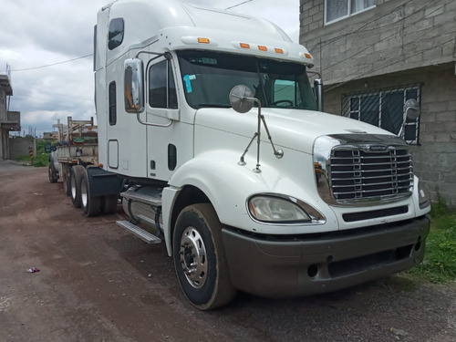 Freightliner Columbia 120