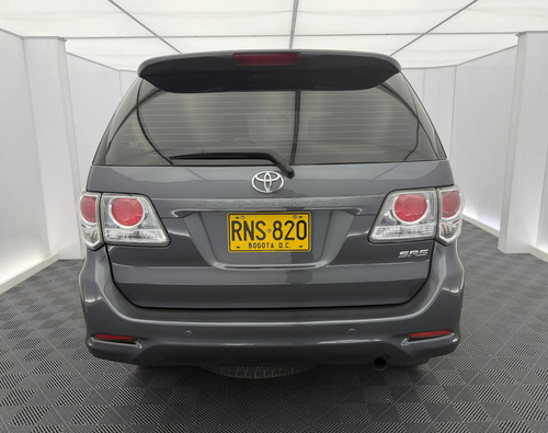 Toyota Fortuner 2.7L 4X4 At