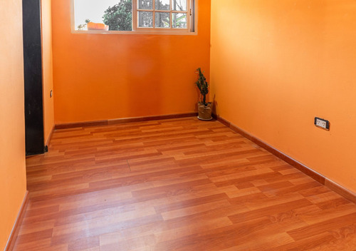 Imagen 18 de 23 de Casa De 3 Habitaciones En Venta!