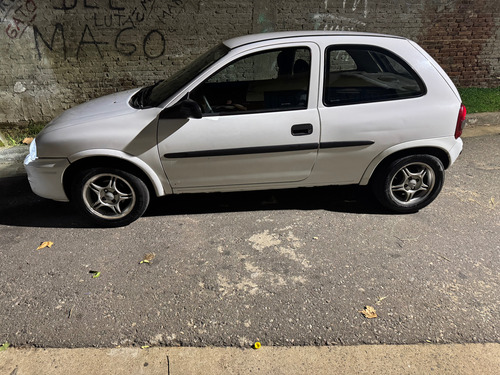 Chevrolet Corsa 1.7 D Wind