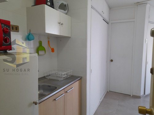 Se Vende Lindo Dpto A Pasos De La Playa. Viña Del Mar