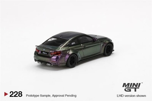 Imagem 2 de 3 de Bmw M4 Liberty Walk - 1:64 - Mini Gt