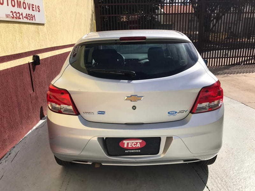 Imagem 5 de 9 de Chevrolet Onix 1.0 Joy 8v Flex 4p Manual