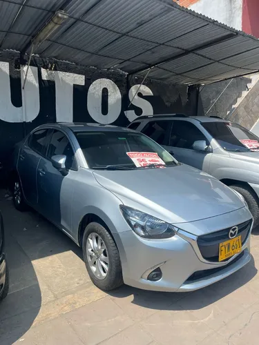Mazda 2 1.5 Touring Sedan
