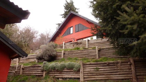 Casa En Venta Ubicado En Altos Del Chapelco, San Martin De Los Andes