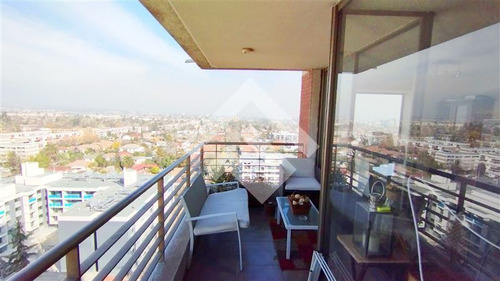 Departamento En Venta De 4 Dorm, 3 Baños, Bod Y Est En Ñuñoa