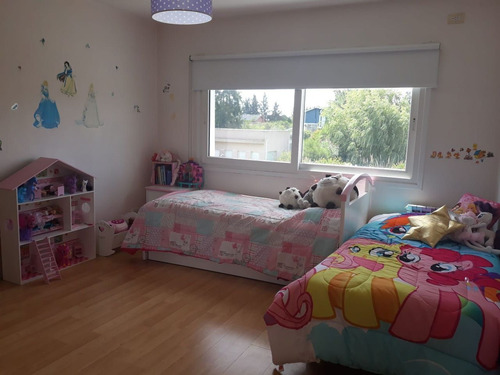 Imagen 6 de 7 de Casa En Alquiler De 4 Dormitorios C/ Cochera En Malibú