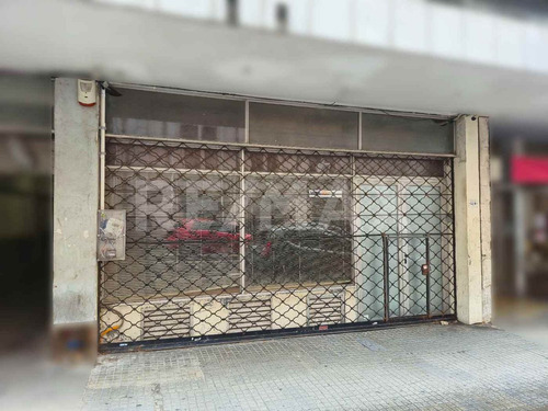 Alquiler De Local Comercial En El Centro Yi Y 18