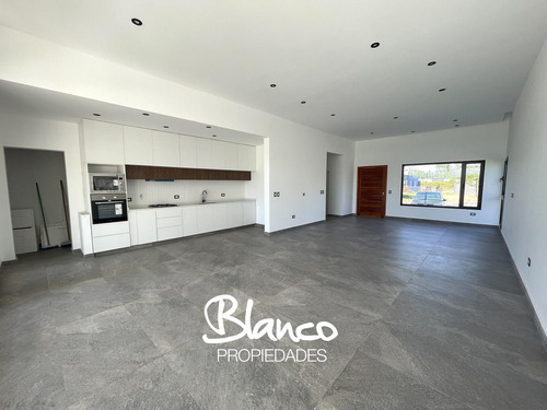 Casa En Venta En Haras Santa Maria, Escobar, G.b.a. Zona Norte