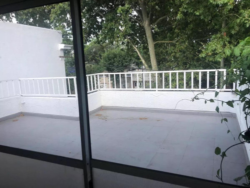 Casa En Diagonal 80 Y 38 -4 Dorm - Cochera