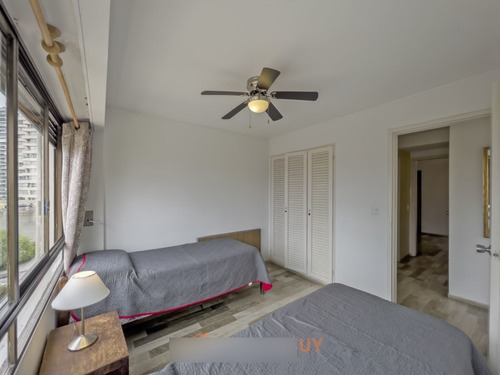 Imagen 15 de 22 de Apartamento De Dos Dormitorios Y Un Baño - Punta Del Este Brava