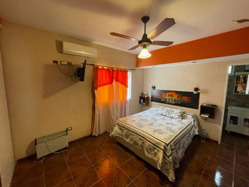 2 Casas Divididas En 2 Plantas En José C. Paz A La Venta!