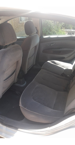 Imagen 10 de 15 de Fiat Linea