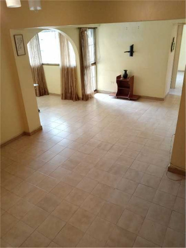 Imagen 2 de 13 de Apartamento En Venta En La Candelaria (m. An)