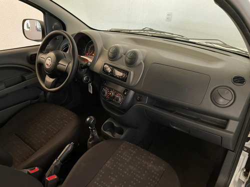 Imagem 10 de 13 de Fiat Fiorino 1.4 Hard Working (flex)