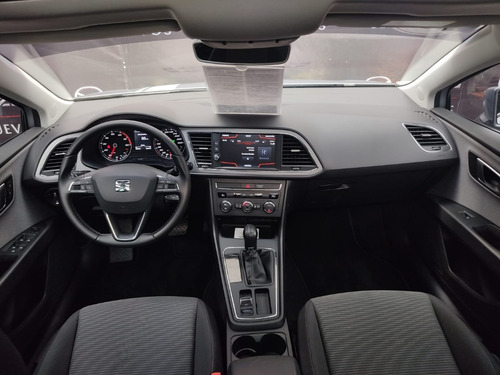Imagen 2 de 11 de Seat Leon 2019 St Style Ta 1.4t N3491