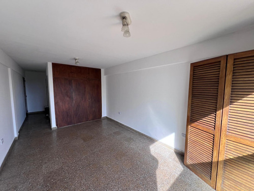 Monoambiente En Alquiler O Venta En La Plata