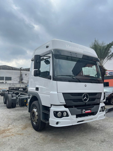 Imagem 3 de 8 de Atego 2430 Truck 6x2