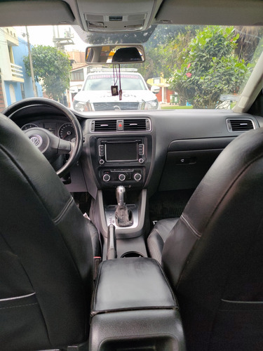 Auto Vw Jetta, Combustible Dual. Gasolina/glp, Asiento Cuero