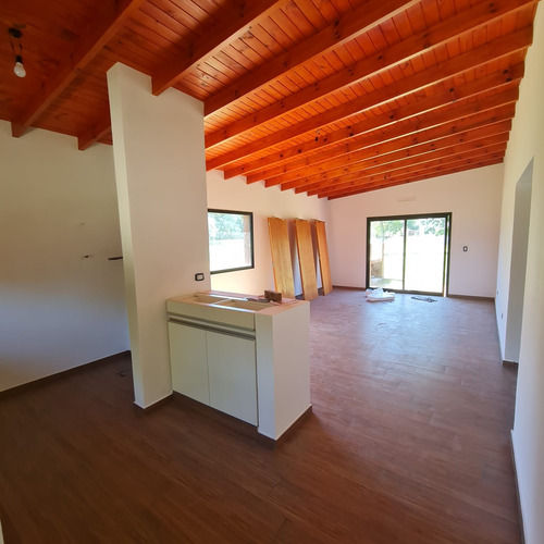 Duggan - Casa A Estrenar 2 Dorm - Ubicacion