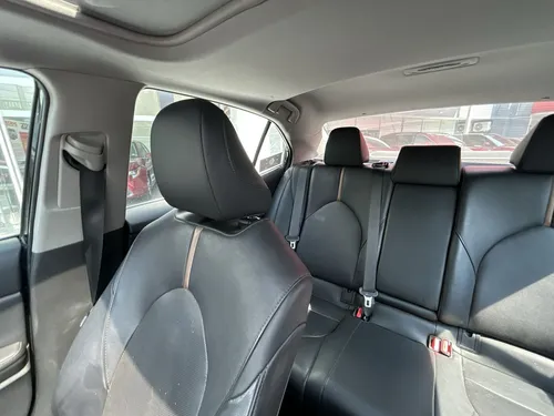 Toyota Camry XLE NAVI