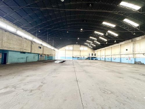 Venta Galpón Alta Cordoba 3100 M²