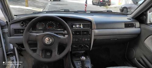 Volkswagen Santana 2002 2.0 4p