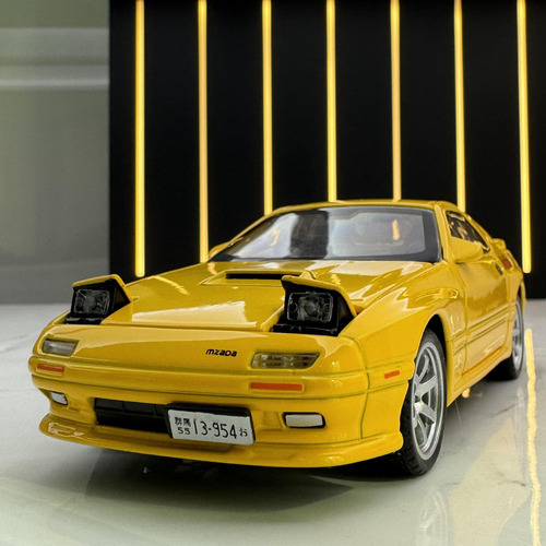 Carro Diminuto Do Metal De Mazda Rx7 Fc Com Luzes E Som 1/32