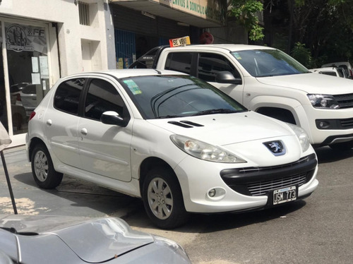 Peugeot 207 Compact Xs 5p 2011 $ 480 Mil + 12 Ctas $ 25.000