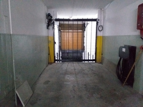 Imagen 3 de 13 de Cochera Barrio Norte Av. Santa Fe Y Anchorena Mano Palermo