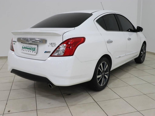 Imagem 4 de 15 de Nissan Versa Unique 1.6 Xtronic