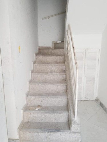 Imagem 15 de 27 de Casa, 5 Quartos Qrts Para Para Aluguel, Com 283,68 M², No Santa Lúcia,vitória. - 933