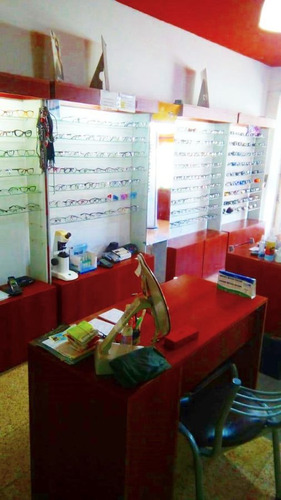 Imagen 4 de 6 de Optica Fondo De Comercio Ubicado En Cosquín Sobre Av. Principal