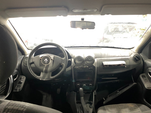 Renault Sandero Privilege 1.6 2014 Chocado Poloautos