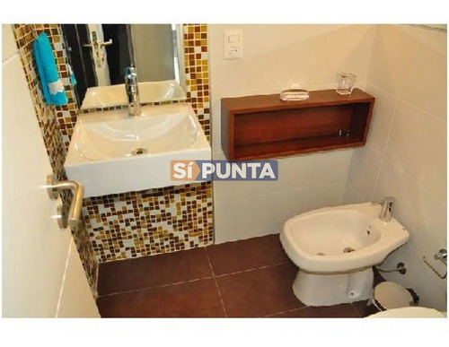 Imagen 4 de 24 de Apartamento En Brava, 2 Dormitorios *