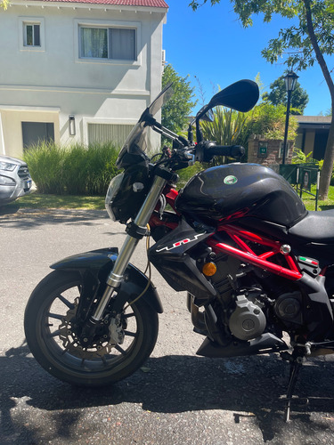 Benelli Tnt 300
