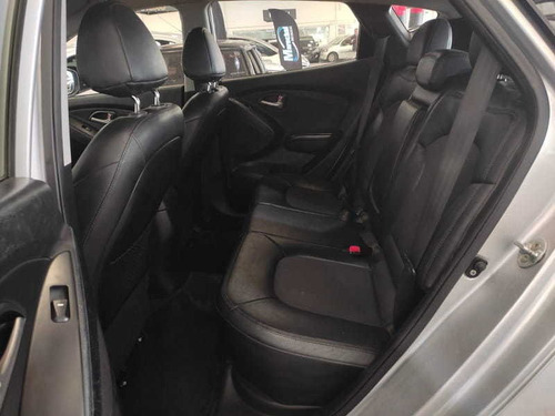 Imagem 11 de 13 de Hyundai Ix35 2013
