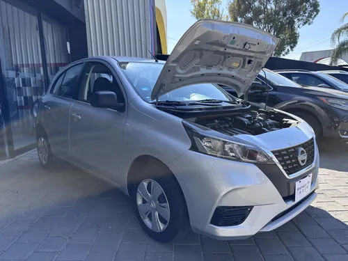 Nissan March 1.6 Sense At
